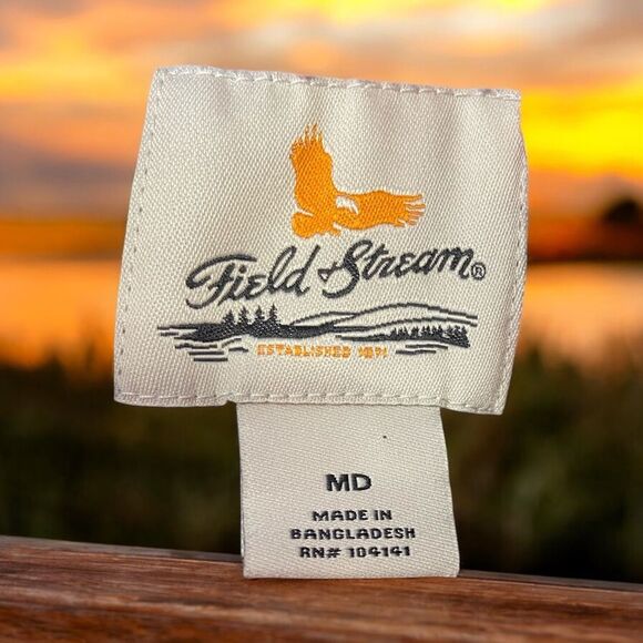 Field & Stream Men’s Black and Red Flannel Shirt. Size Medium - Picture 5 of 5